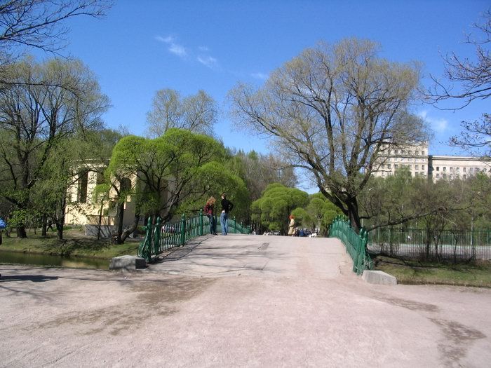 Весна в Московском парке Победы.